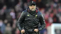 Pelatih Liverpool, Juergen Klopp, saat melawan AFC Bournemouth pada laga Premier League di Stadion Anfield, Sabtu (9/2). Liverpool menang 3-0 atas AFC Bournemouth. (AP/Rui Vieira)