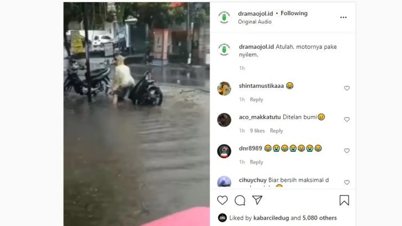 Ada Lubang Mengintai di Balik Genangan Air Hujan (dramaojol.id)