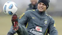 Brasil Butuh Keseimbangan untuk Juara Dunia