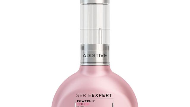 Tak Punya Banyak Waktu Tata Rambut? Powerblow Bisa Jadi Solusi