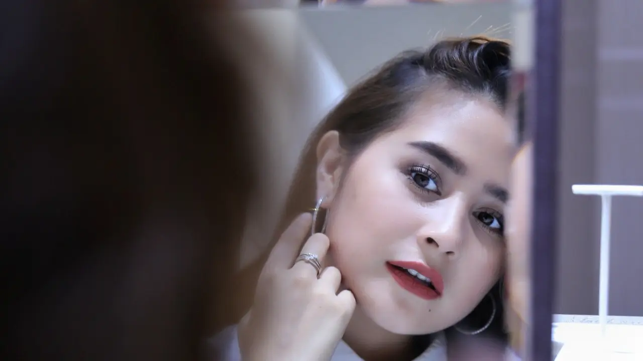 [FImela] Prilly Latuconsina