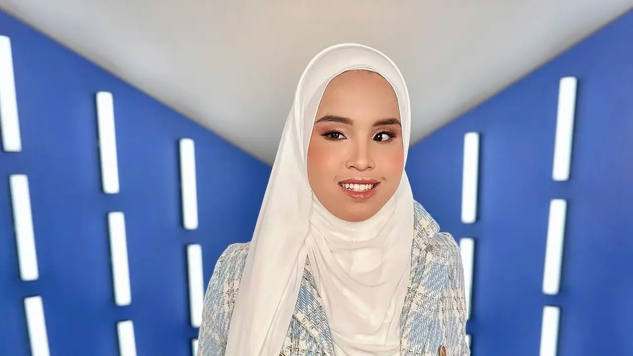 6 Gaya Berhijab Putri Ariani yang Kekinian, Patut Dicoba Untuk Busana ke Kantor Selama Ramadan