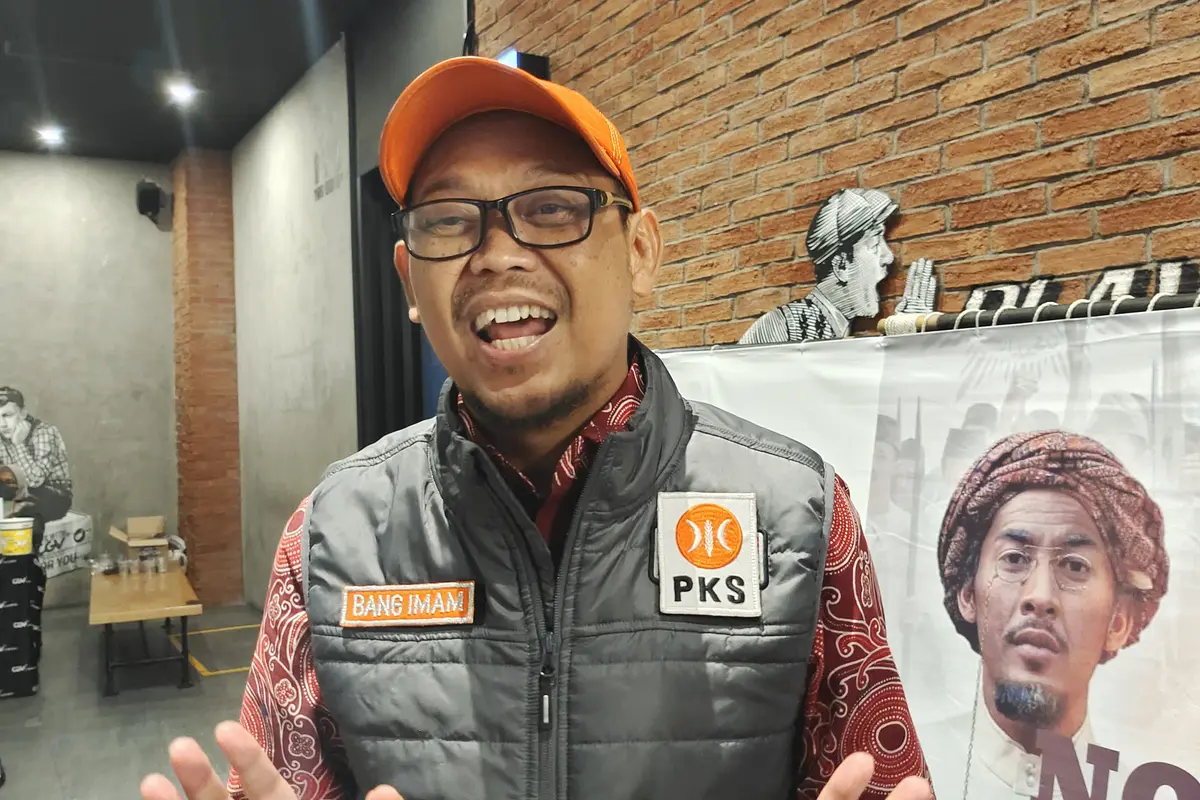 Ketua DPD PKS Kota Depok, Imam Budi Hartono
