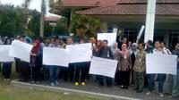 Dosen dan Pegawai UPN Veteran Yogyakarta