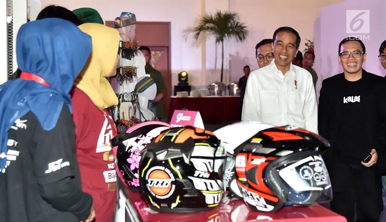 Presiden Joko Widodo saat menghadiri acara hari ulang tahun (HUT) ke-9 BukaLapak di Jakarta Convention Center (JCC), Kamis (10/1). Jokowi memandang peluang bisnis e-commerce di Indonesia masih sangat besar. (Liputan6.com/HO/Biropers)