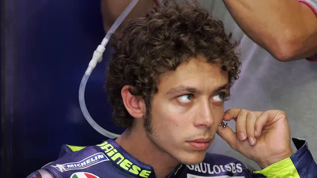 FOTO: Sah, Valentino Rossi Resmi Bela Petronas Yamaha SRT di Ajang MotoGP 2021