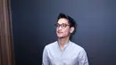 "Ocha salah satu yang men-support dan akhirnya membantu saya dari pemalu yang tertutup sekarang sudah mulai terbuka dan lebih enjoy lah. Ocha termasuk yang membuat saya lebih percaya diri," pungkas Afgansyah Reza. (Nurwahyunan/Bintang.com)