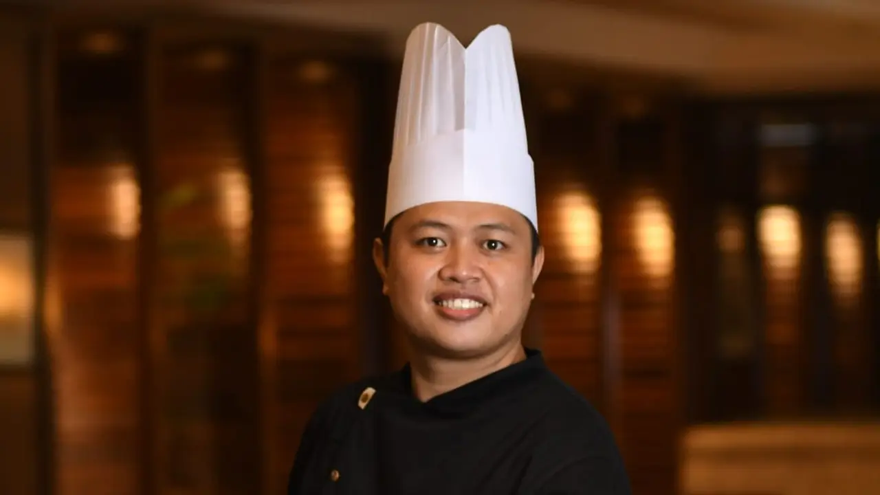 Datangnya Ramadhan 2023 disambut hangat masyarakat Indonesia dan berbagai pihak. Chef Ali meracik kambing guling dan soto Betawi berbekal resep warisan. (Foto: Dok. Koleksi Pribadi)