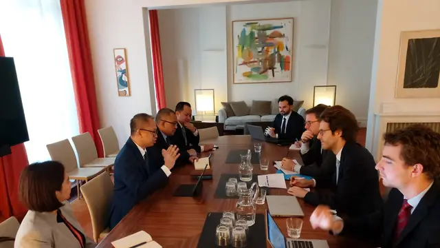 Delegasi Kementerian Koordinator Bidang Perekonomian melakukan kunjungan kerja ke Markas Besar OECD di Paris, Prancis, Jumat (3/11/2023). (Dok Kemenko Perekonomian)