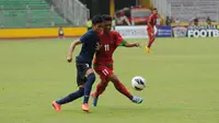 Timnas U-19 Indonesia vs Timnas U-19 Singapura (Liputan6.com/Helmi Fithriansyah)
