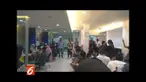 Ratusan nasabah mendatangi kantor cabang Bank Mandiri karena saldo berkurang dan menghilang.