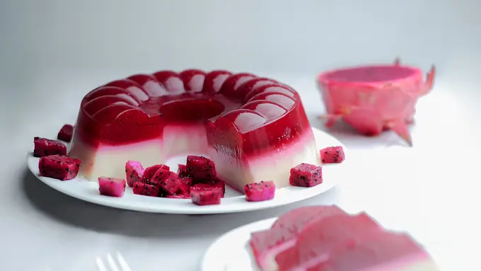 puding agar-agar merah putih buah naga