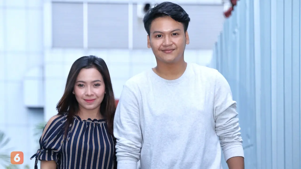 [Bintang] Ilham Smash dan Istri