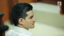 Artis Steve Emmanuel saat menjalani sidang putusan kasus narkoba di Pengadilan Negeri Jakarta Barat, Selasa (16/7/2019). Hakim menilai Steve tidak mendukung program pemerintah dalam pemberantasan narkoba. (Liputan6.com/Faizal Fanani)