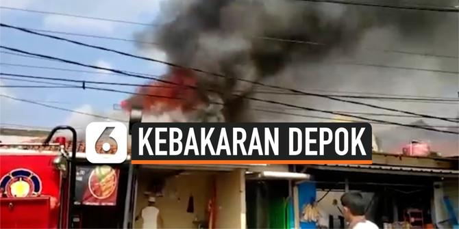 VIDEO: 2 Rumah dan 1 Kios Ludes Terbakar