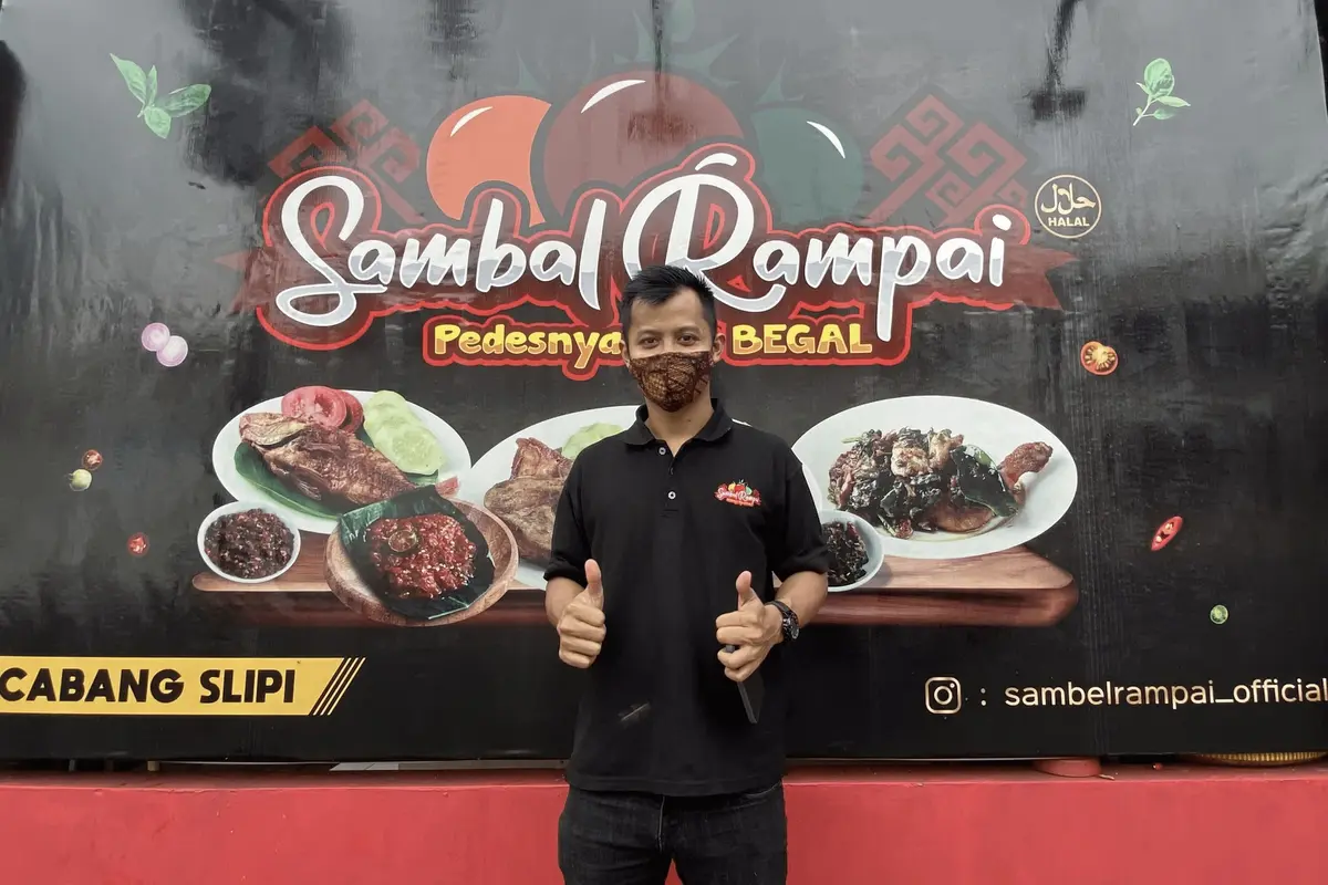 Pecel Lele Sambal Rampai.
