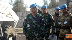 Citizen6, Lebanon Selatan: Ikut dalam rombongan tersebut, jajaran staf Konga XXIII-F, Kasiops Kapten Inf Reza, Kasi Intel Kapten Inf Nurudin dan Pasiintel Kapten Mar Mintarjo. (Pengirim: Badarudin Bakri)