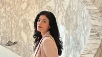 Medina Dina Pernah Main Sinetron Apa Saja? Dalami Banyak Peran Ikonik
