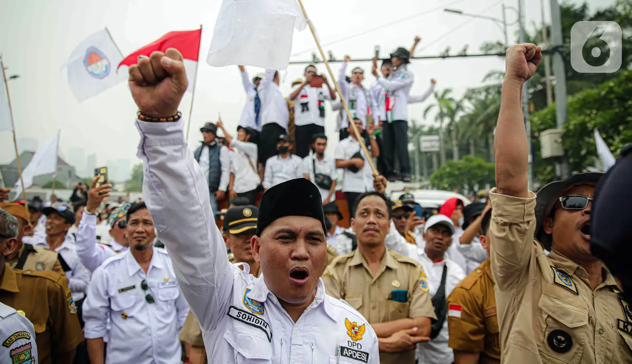 Sementara itu, revisi UU Desa telah disepakati menjadi Rancangan Undang-undang (RUU) Desa oleh DPR RI pada tanggal 11 Juli 2023. Saat ini, RUU tersebut memasuki tahap pembahasan bersama pemerintah. (Liputan6.com/Faizal Fanani)