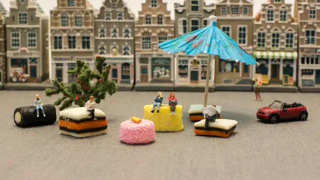 6 Potret Miniatur Gambarkan Keseharian Ini Bikin Kagum, Bak Sungguhan