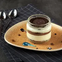 Ilustrasi puding susu oreo/copyright shutterstock.com/Creatip