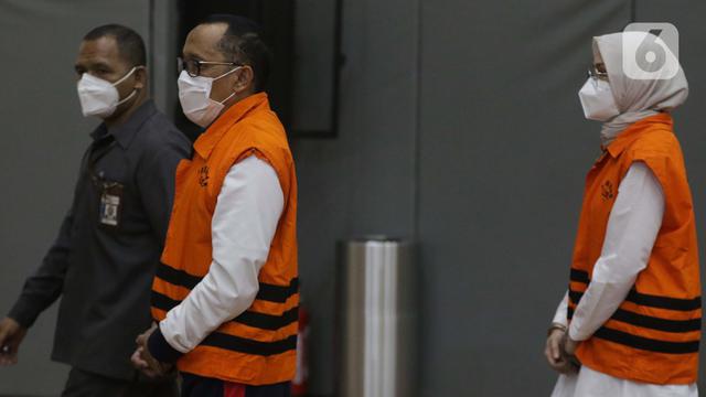 Bupati Probolinggo dan Anggota DPR Ditahan KPK