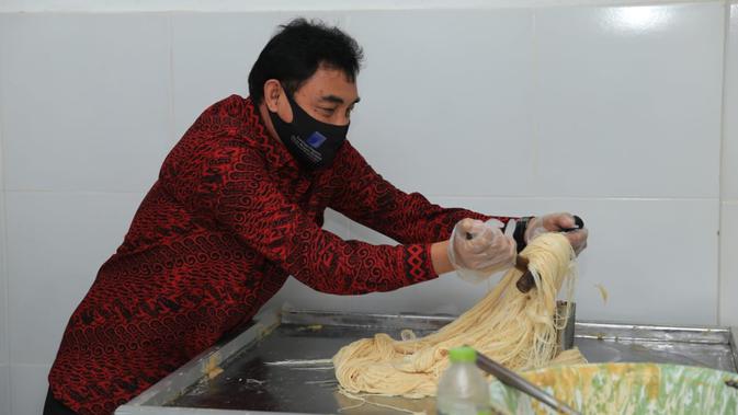 Direktur Utama LPDB KUMKM, Supomo.