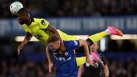 Tottenham Hotspur belum mampu lepas dari bayang-bayang degradasi dari Liga Inggris musim 2025/2026 menyusul kekalahan mereka dari Chelsea pada Selasa (19/05/2026) waktu setempat. (AFP/Adrian Dennis)