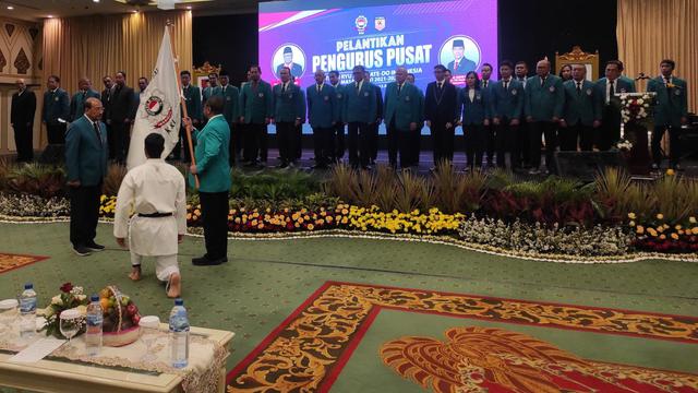 Ketua Dewan Pembina Pengurus Pusat (PP) Kushin Ryu M Karate-Do Indonesia (KKI) Oesman Sapta Odang melantik PP KKI periode 2021-2026 pada hari ini, Selasa (15/8/2023). Kali ini dipimpin (Purn) Mar Nono Sampono.