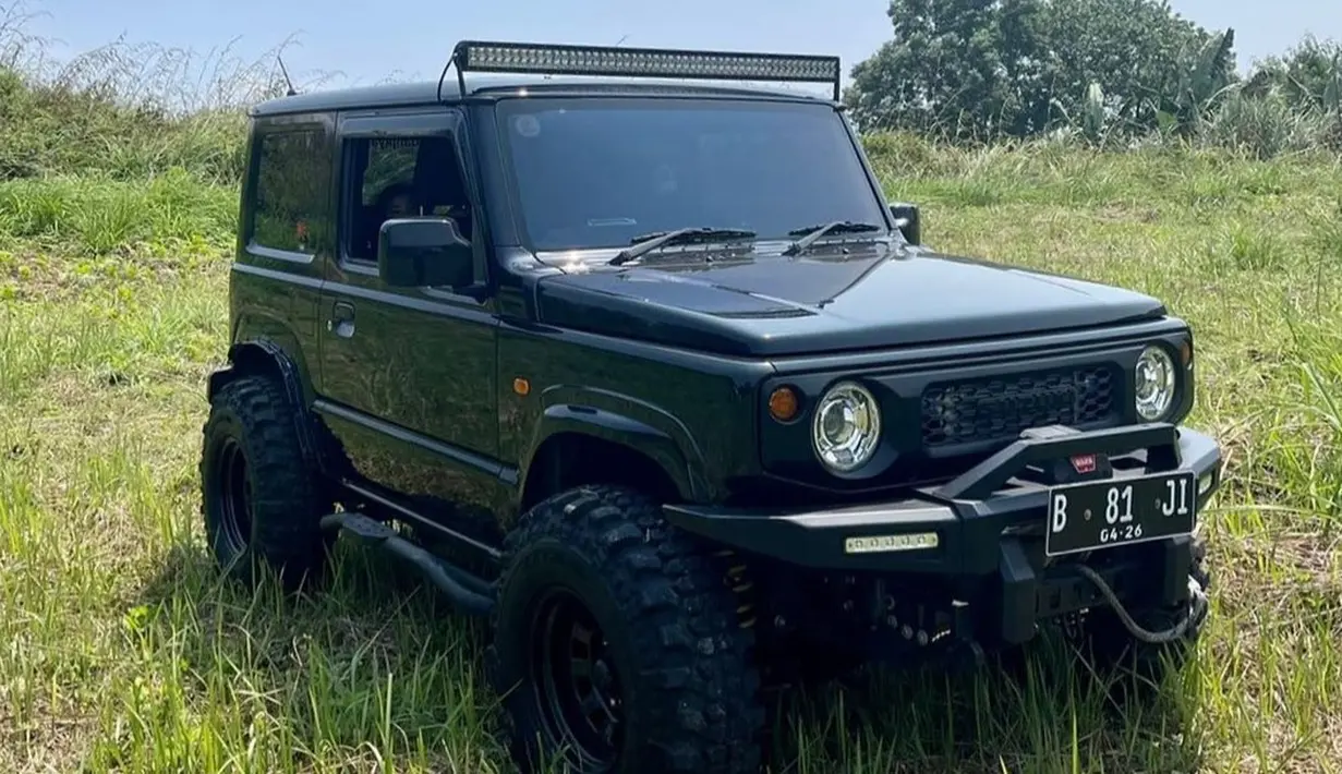 7 Potret Suzuki Jimny JB74 Modifikasi, Tampil Simple Hingga Off-Road