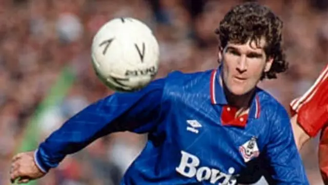Ian Marshall