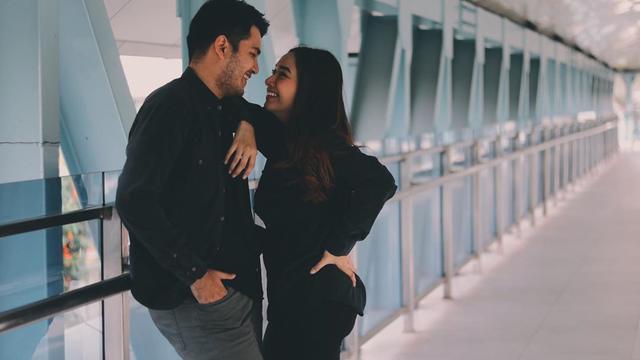 Adzana Bing Slamet dan Rizky Alatas