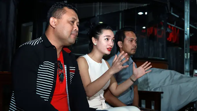 [Bintang] Zaskia Gotik  