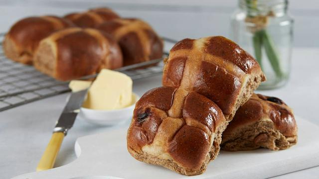 Hot Cross Buns