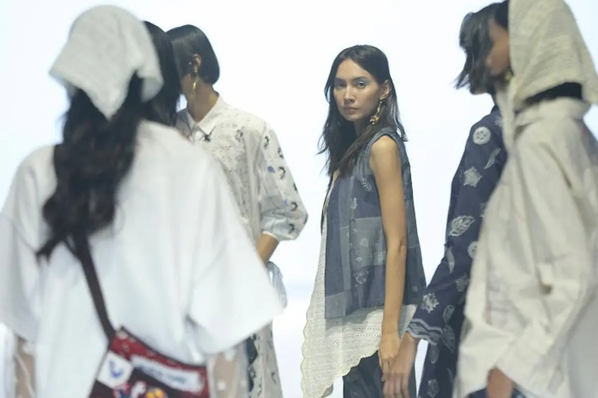 Denim Ramah Lingkungan dari Sejauh Mata Memandang di Jakarta Fashion Week 2024