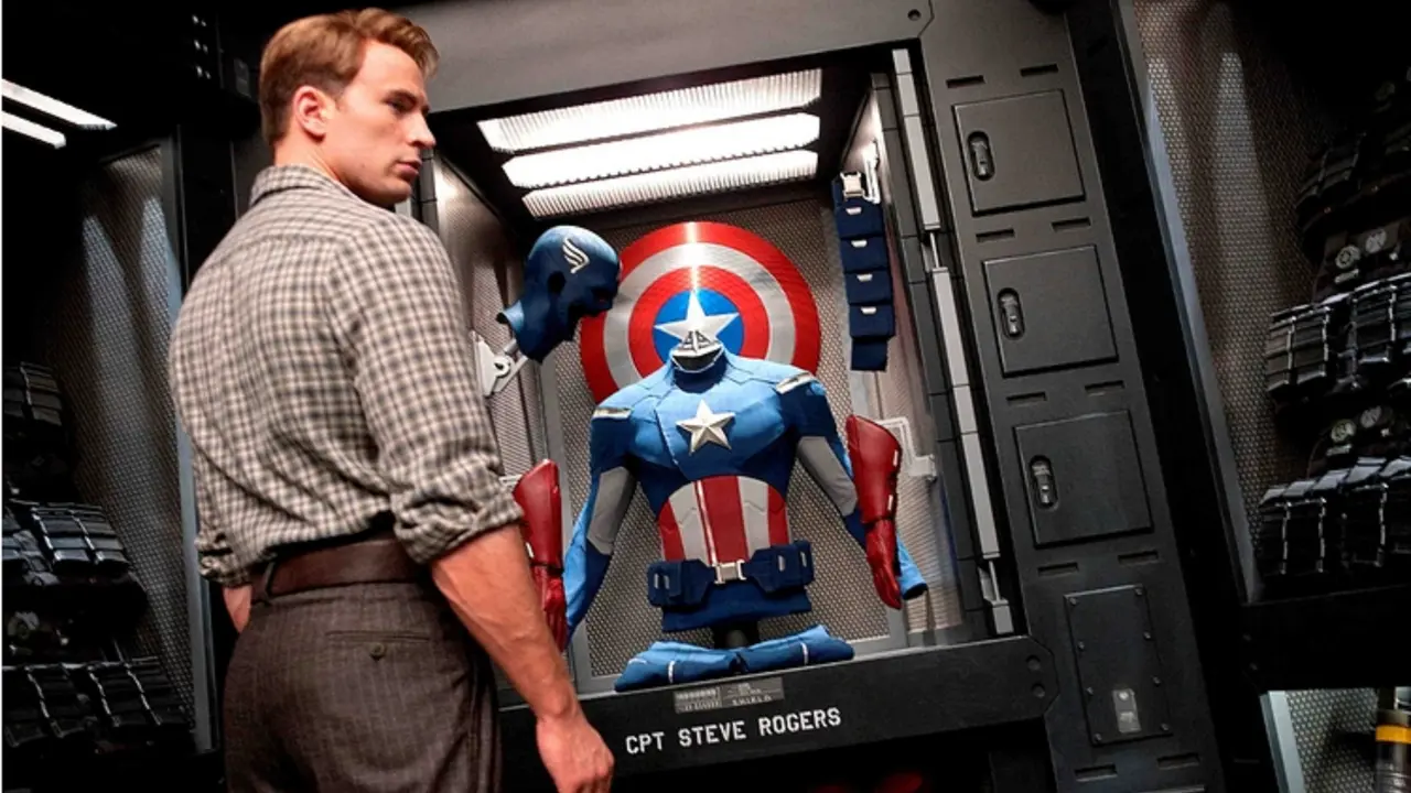 Chris Evans Akui Sulit Membentuk Tubuh Ala Pahlawan Super