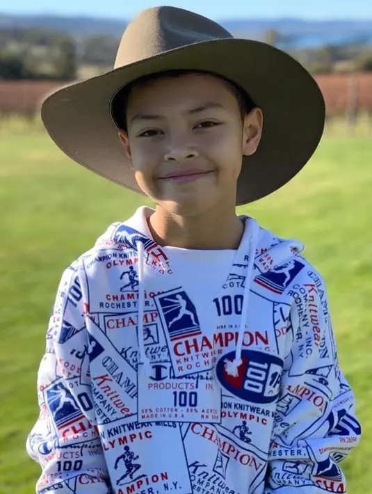 Angelina Sondakh dan Keanu Massaid (Instagram/keanu_massaid)