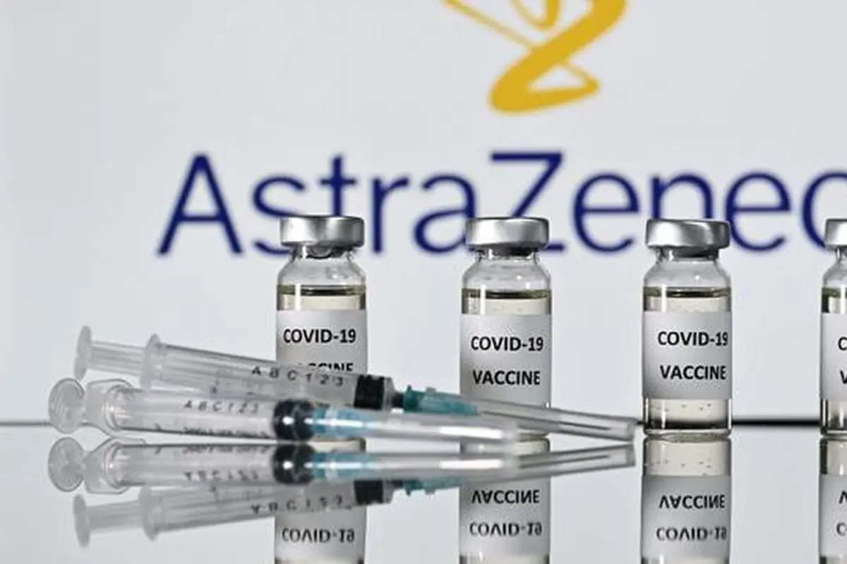 Ilustrasi Vaksin AstraZeneca (Arfandi Ibrahim/Liputan6.com)