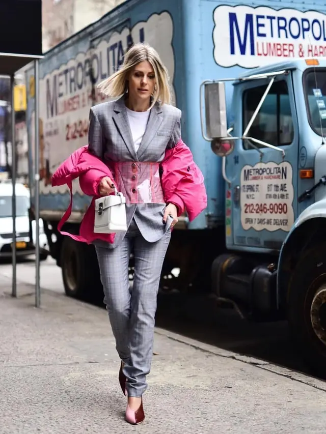 [Bintang] Warna Pink