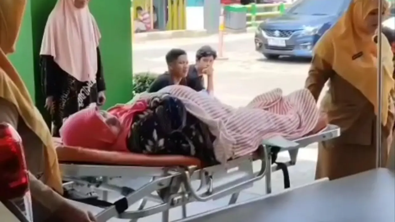 Korban keracunan menu PMT di Batang