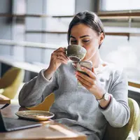 Ilustrasi perempuan./Copyright Image by senivpetro on Freepik