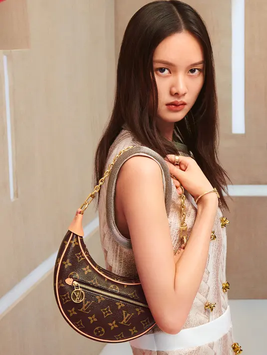 Kampanye Tahun Baru Imlek 2022 Louis Vuitton dikemas dalam sebuah film yang disutradarai oleh Roman Coppola (Foto: Louis Vuitton)