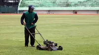 Stadion Manahan Bersolek Sambut 8 Besar Piala Presiden