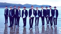 Telinga Salah Satu Member Wanna One Ini Berdarah Saat Manggung