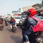 Jalur tengah Jawa macet, kendaraan dialihkan ke selatan Jabar, Sabtu (1/7/2017). (Liputan6.com/Fajar Eko Nugroho)