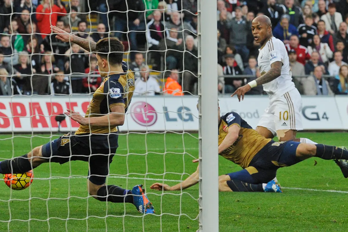 Penyelematan Penting Bellerin untuk Arsenal di Premier League