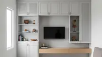 8 Model Built-in Cabinet untuk Ruang Tamu Sempit 2x3 Meter agar Terlihat Lebih Luas