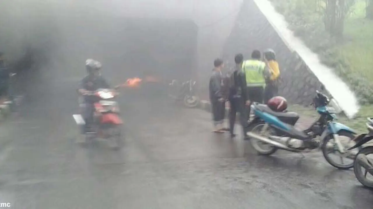 motor-kebakar-140205b.jpg