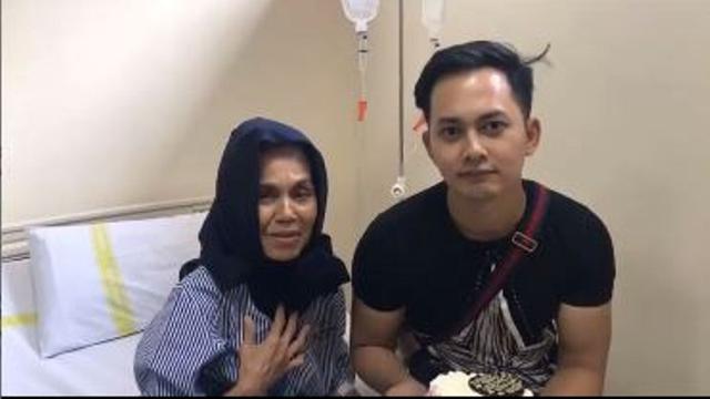 Diberi Semangat Saat Ibunda Sakit Kiki Farrel Malah Emosi Showbiz Liputan6 Com