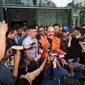 Pengacara Fredrich Yunadi selesai menjalani pemeriksaan KPK, Jakarta. (Liputan6.com/Moch Harun Syah)